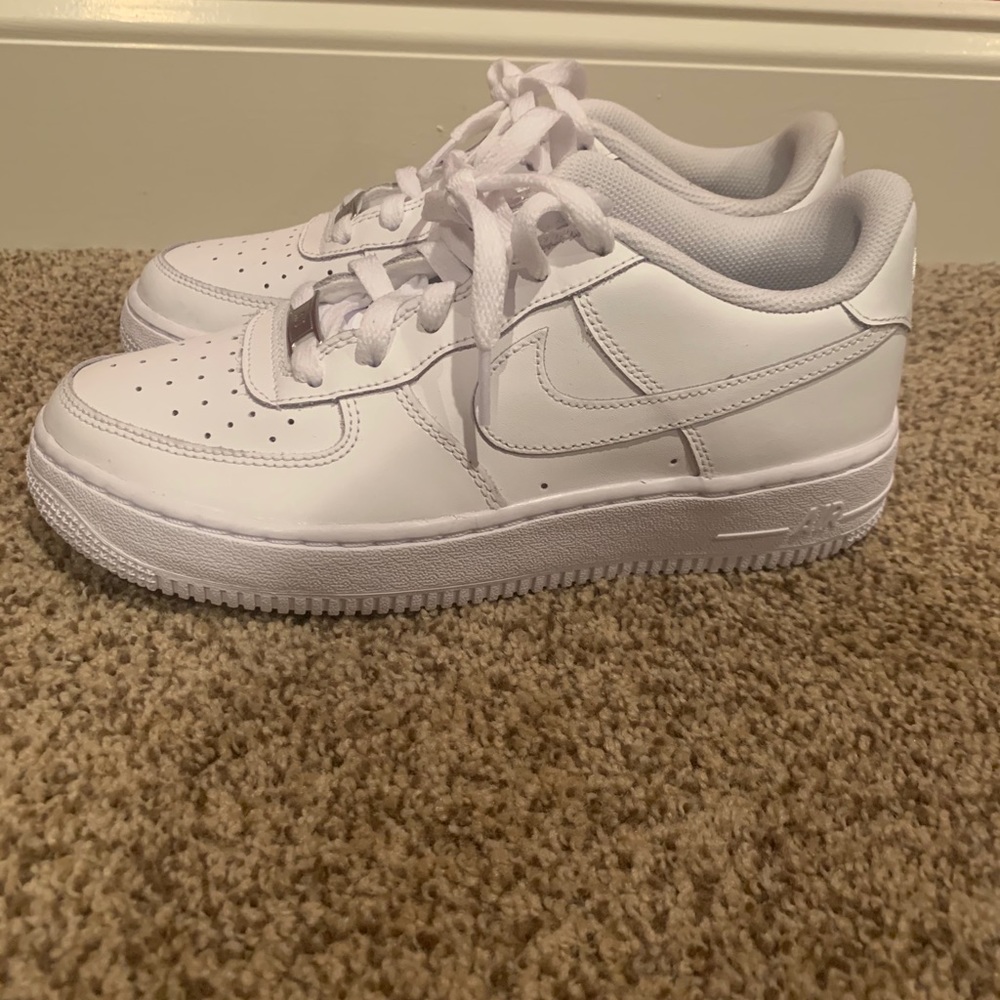 New! Nike Air Force Ones sz. 6Y